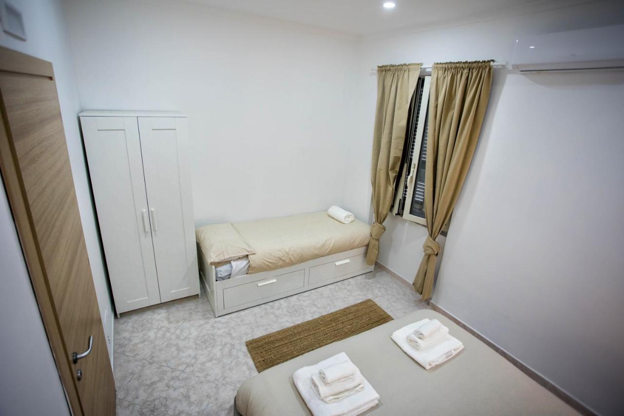 Casa Pelusa: Apartment Near Maradona Murales Nápoly Kültér fotó